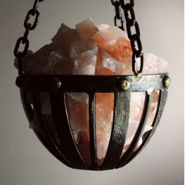 Чаша "Ваза" кованая с камнями гималайской соли (3-4 кг.)